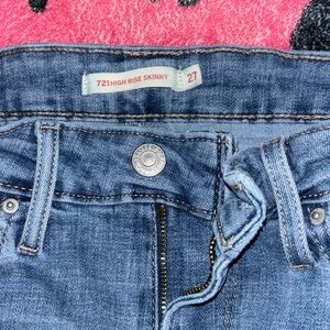 Levi’s skinny jeans 721